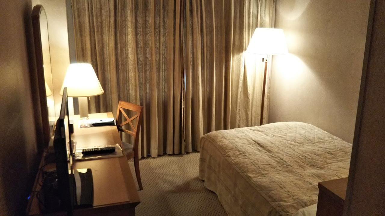 Hotel Piazza Biwako Оцу Екстериор снимка